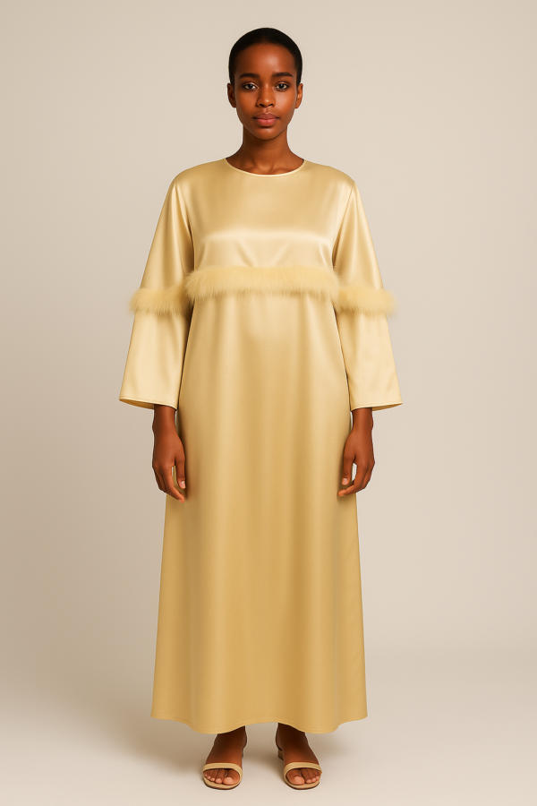 Robe Longue Satinée Beige - Élégance et Raffinement